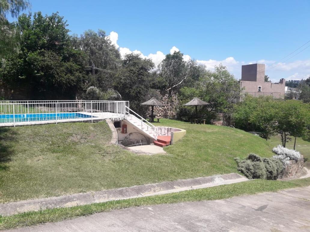 Apartamento La Aldea del Puente Villa Carlos Paz Exterior foto